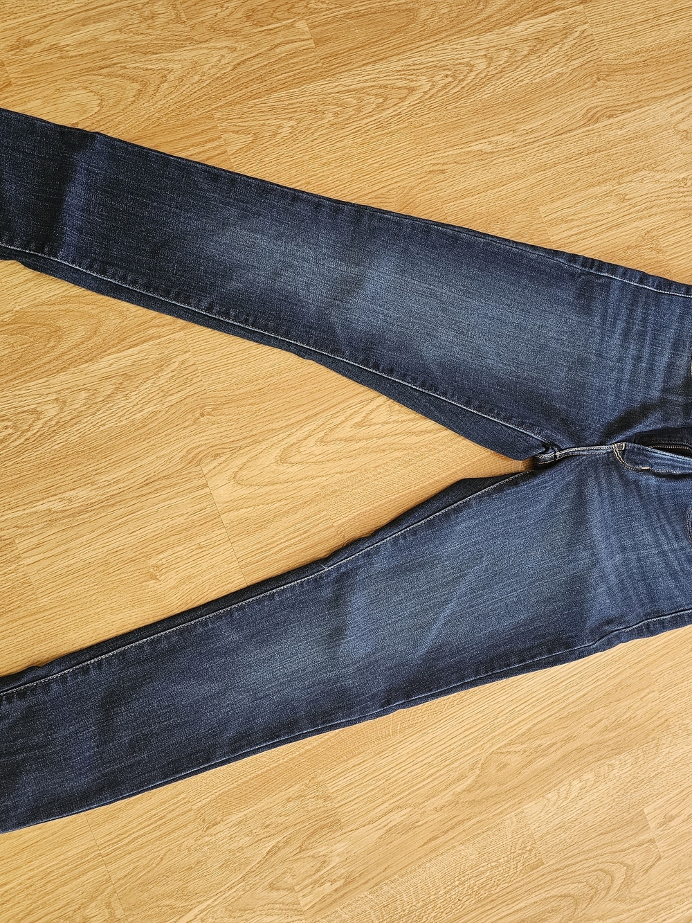 Levi's Women's Skinny Jeans in Dark Blue Wash